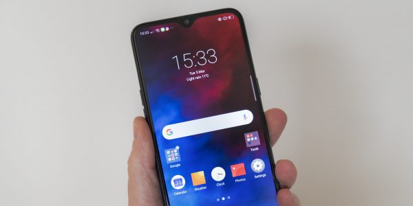 Desain Luar Smartphone Realme 3