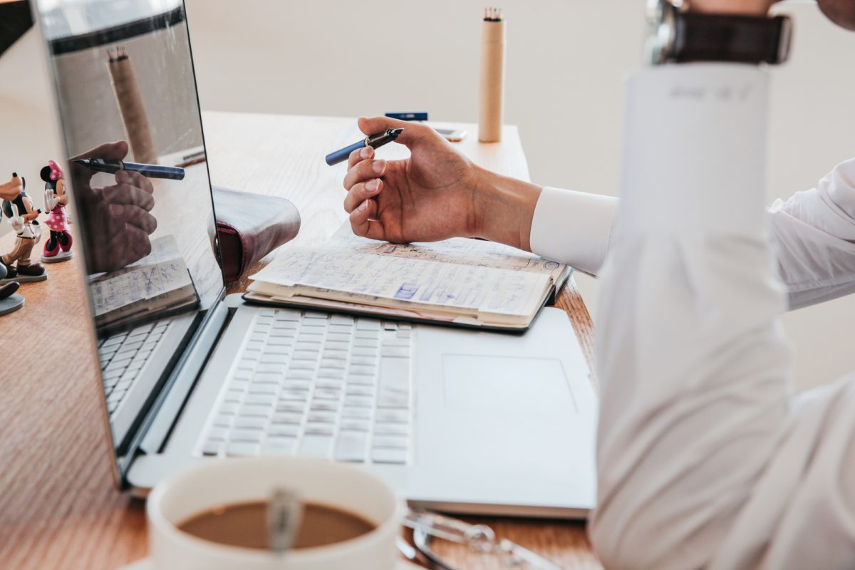 Tips Meningkatkan Konsentrasi Kerja di Kantor